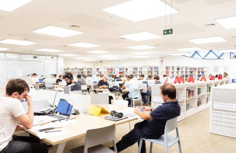 OS DESAFIOS DAS BIBLIOTECAS DIGITAIS NA FUNDAÇÃO GETÚLIO VARGAS