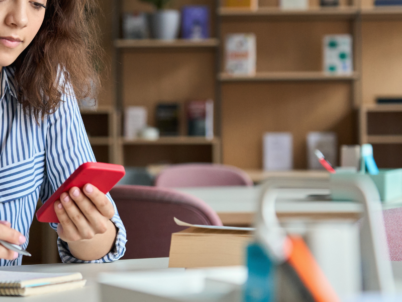 Bibliojuris: o uso do Facebook na preparação para concursos